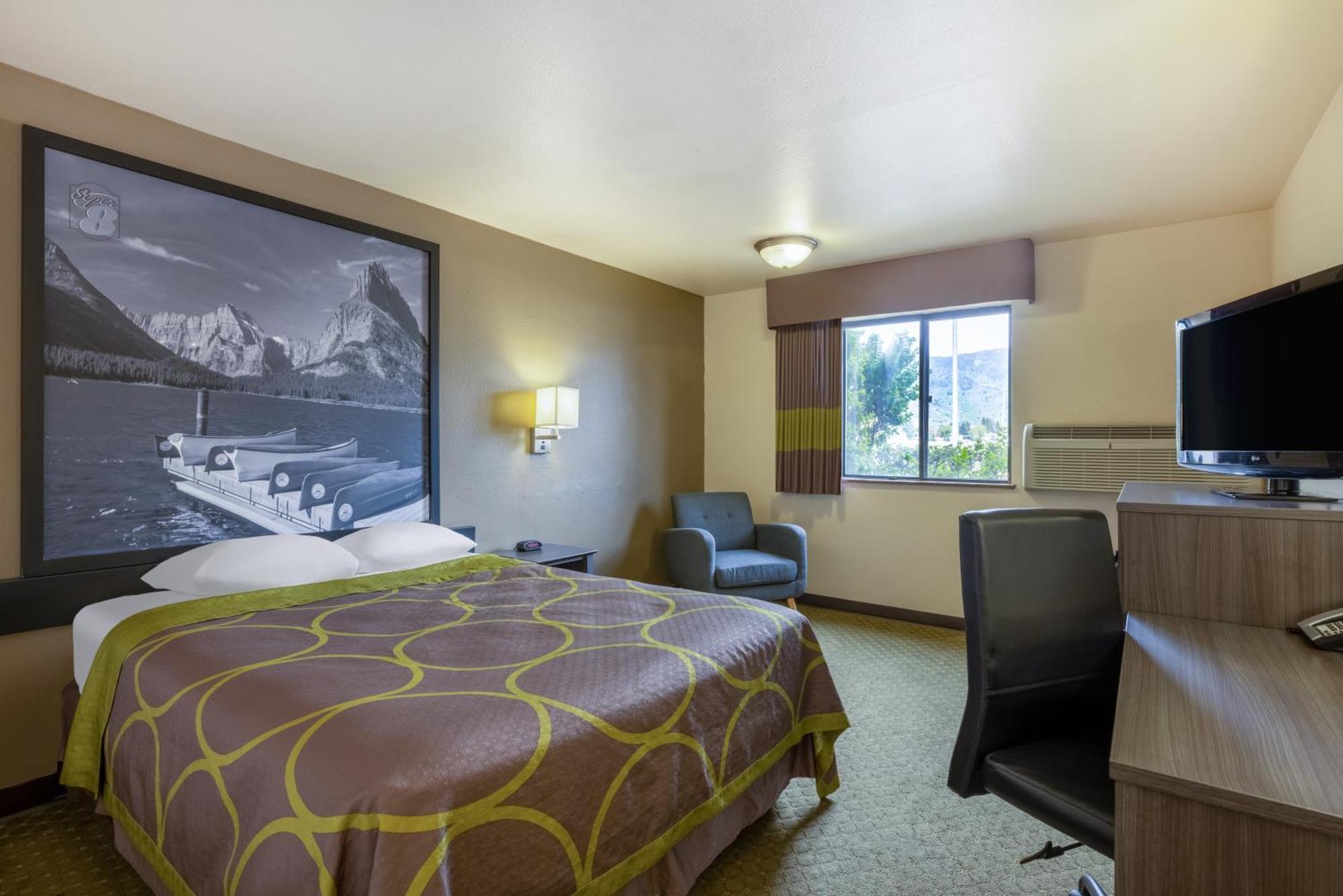 Motel Super 8 By Wyndham Butte Mt Exterior foto