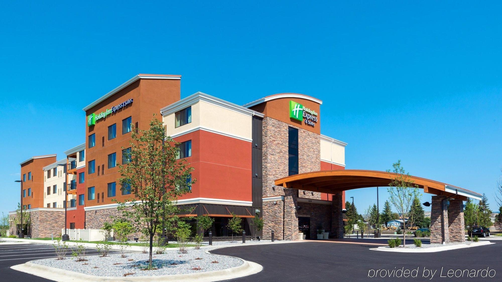 Motel Super 8 By Wyndham Butte Mt Exterior foto